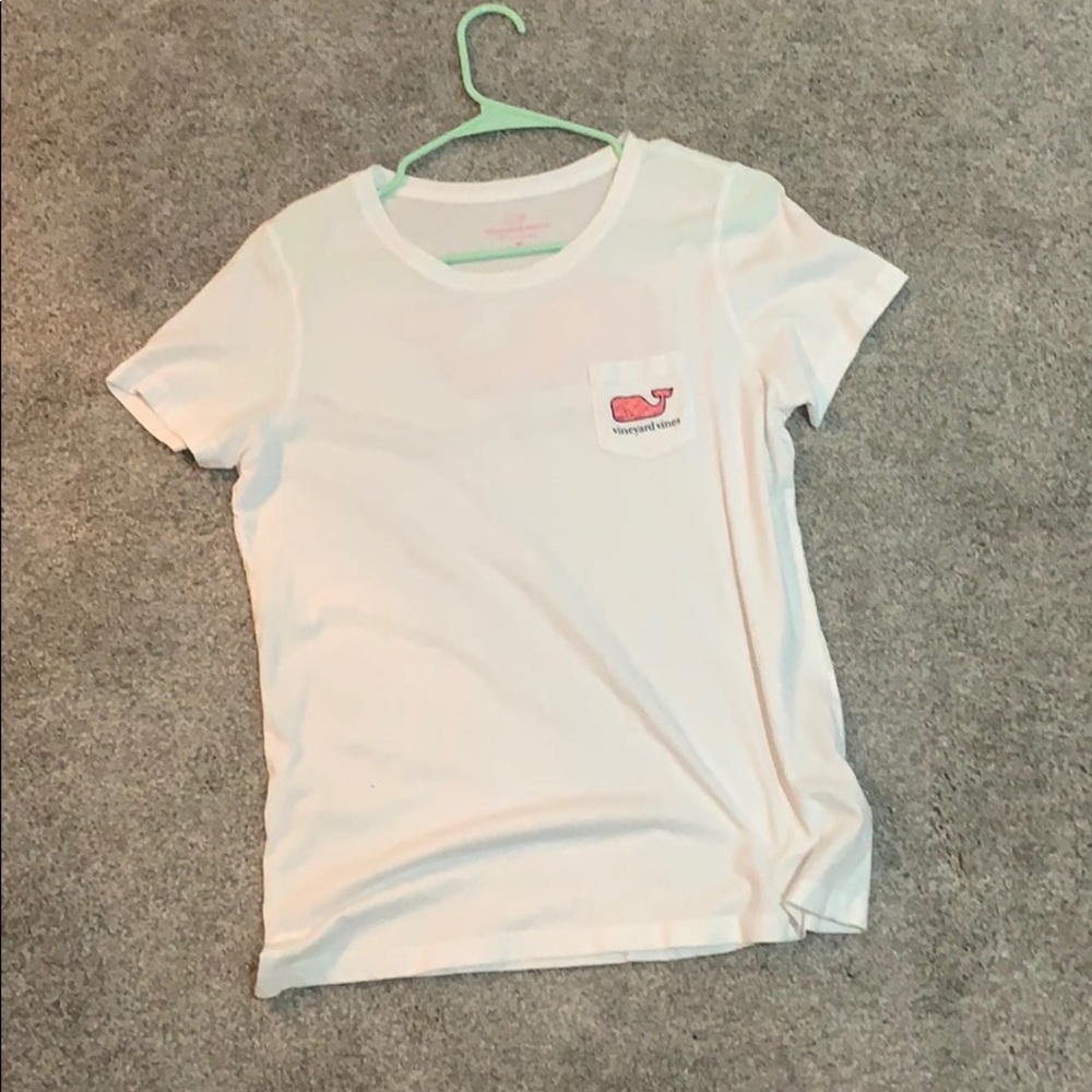 vineyard vine shirt